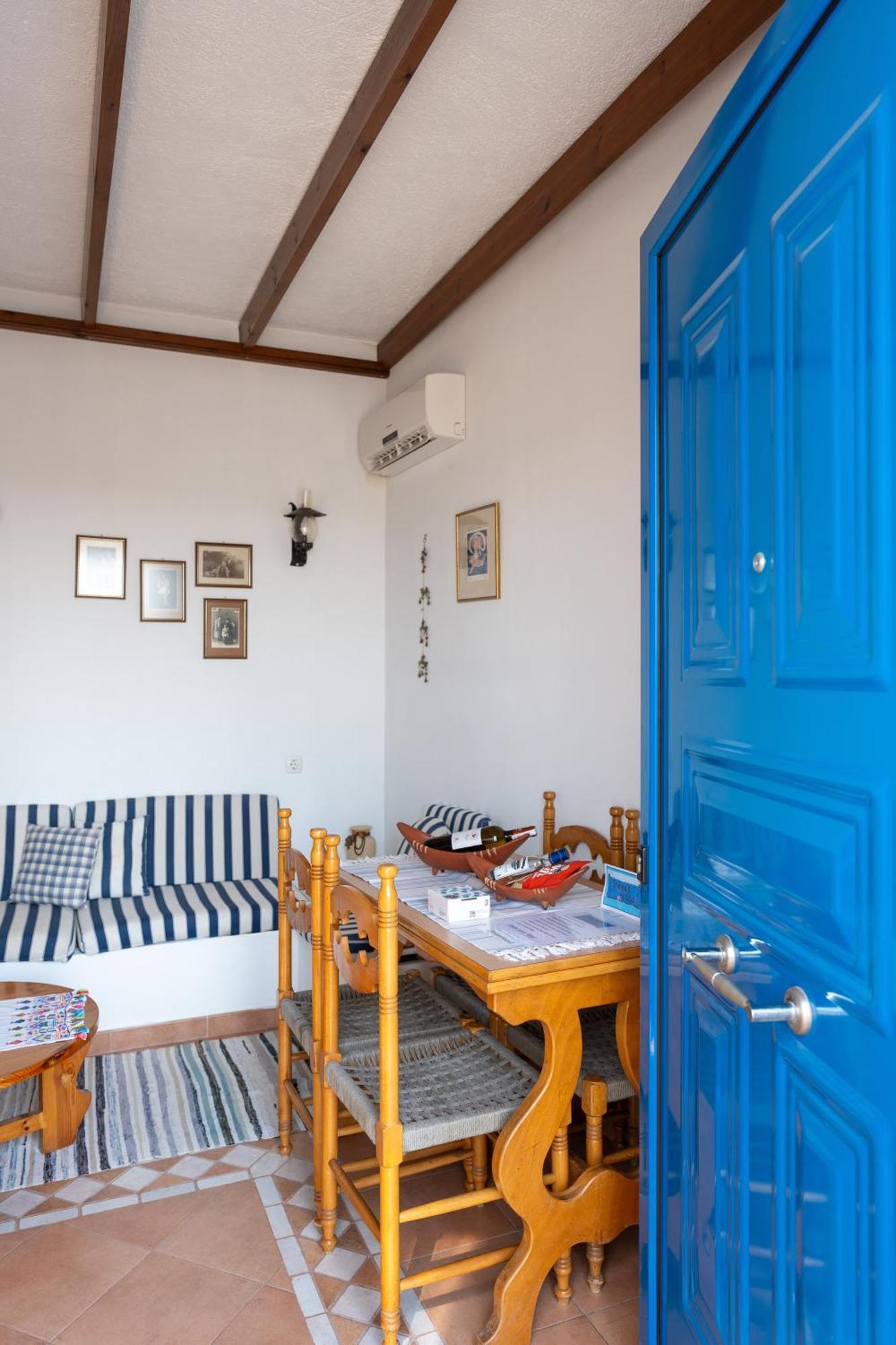 Гостевой дом Irene'S House Лакания Экстерьер фото